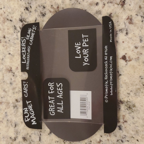 FUN MAGNET DOG DECALS - Picture 2 of 3